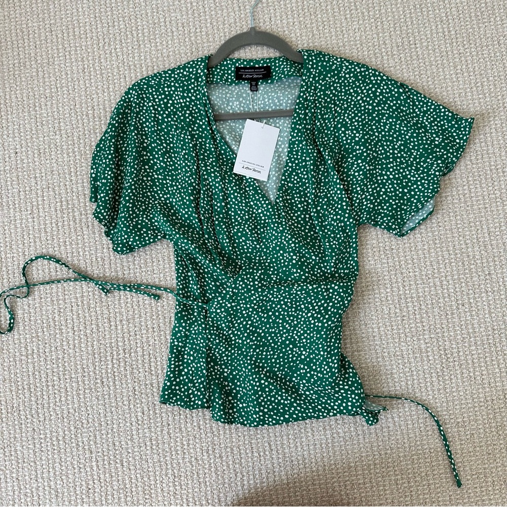 NWT Printed Wrap Blouse in Green Dot